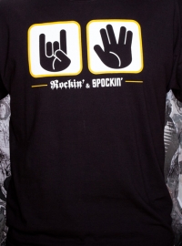 Majorgeeks.com - The Rockin' & Spockin' shirt (b)